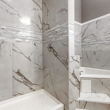 5Br Penthouse Steps To The Streetcar & Fq Apartment Ню Орлиънс Екстериор снимка